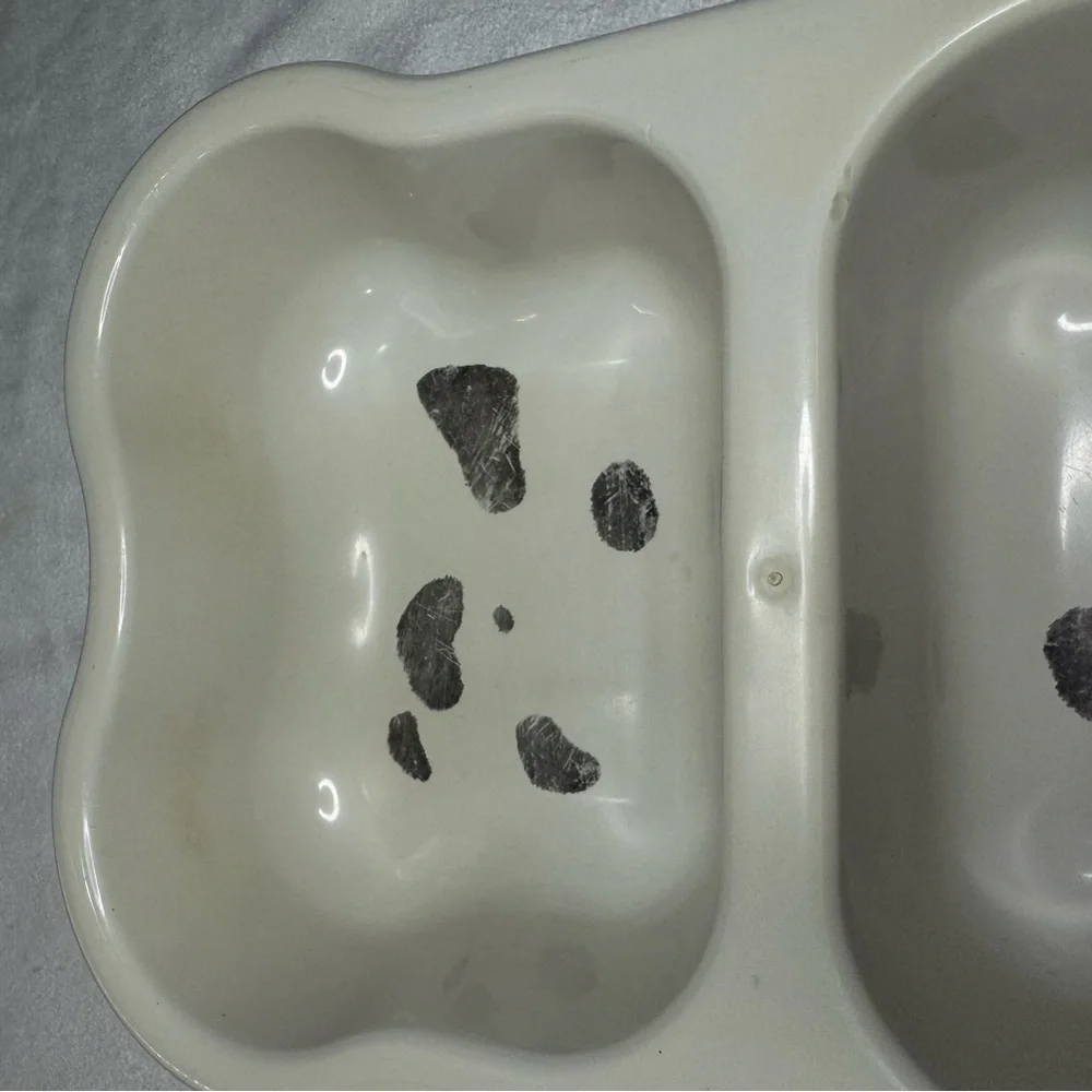 DISNEY 101 Dalmatians Dog Food/Water Bowl